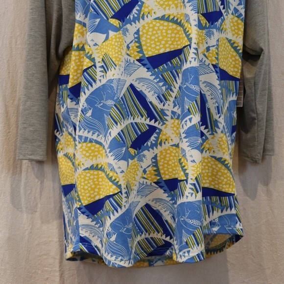 Lularoe Randy Raglan Tshirt Super Soft Gray Sleeve Colorful Geometric 2X - Picture 3 of 14